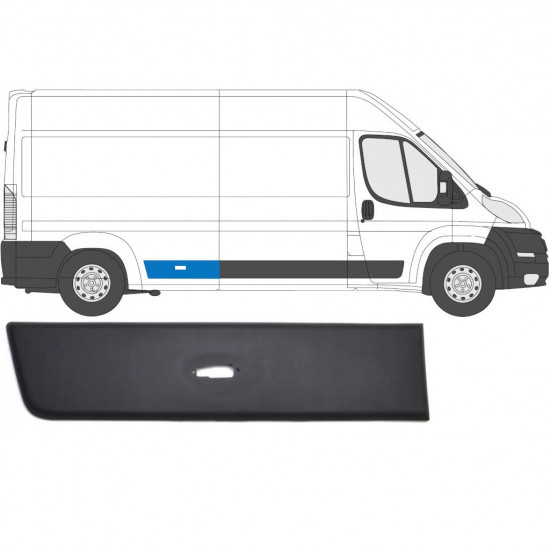 Moldura lateral traseira com abertura para Luz para Fiat Ducato 2006- / Direito 6548