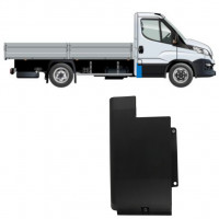 Moldura lateral do pilar dianteiro para Iveco Daily 2014-2019 / Direito 11976