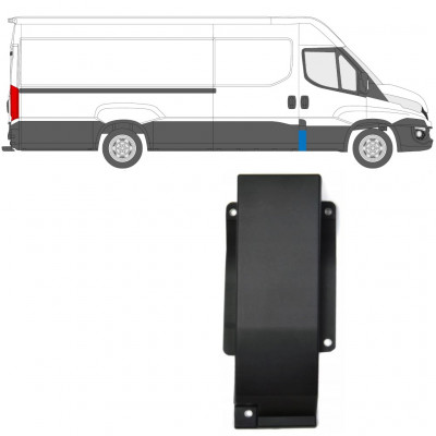 Moldura lateral do pilar dianteiro para Iveco Daily 2014- / Direito 11974