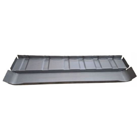 Degrau de entrada da porta para Volkswagen Transporter T5 2003-2015 / Esquerdo 16845