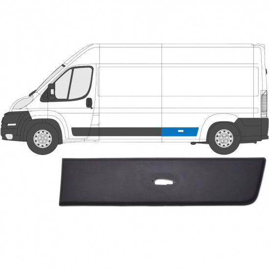 Moldura lateral traseira com abertura para Luz para Fiat Ducato 2006- / Esquerdo 6549